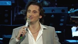 Единственный певец который перепел Муслима Магомаева, Денис Федоренко.