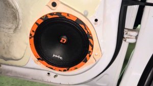 Замена штатных динамиков в Chevrolet Cruze Ha DL Audio Barracuda 165