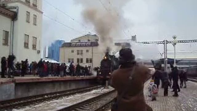 ЭР 787-46 РЕТРО ПОЕЗД ГУДОК