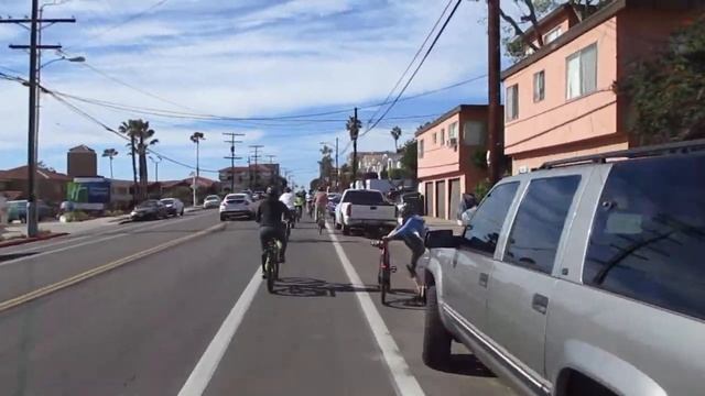 Electric Bike Central Grand Re-opening---Group Ride In Old Town смотреть онлайн