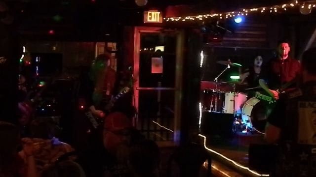 Revival- Awake (Godsmack Cover) at Dillinger's Bar and Grill in Peru, Indiana 3/14/20 смотреть онлайн