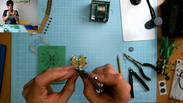 Building Boldport Club project #20, Ananas! смотреть онлайн
