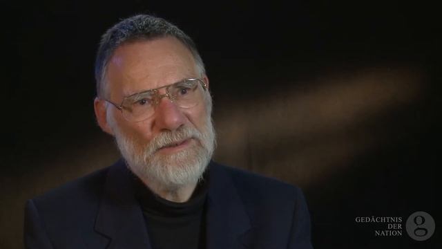Wolfgang Sternstein: "Lindwurm an Demonstranten" смотреть онлайн