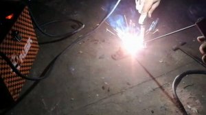 Ваз 2107. Ремонт крепления переднего амортизатора