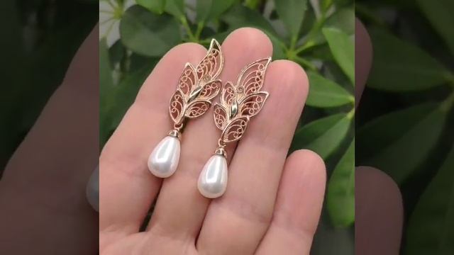 Серьги с имитацией жемчуга (4,3 х 1,4 см), золочение, англ.замок, Красная Пресня смотреть онлайн