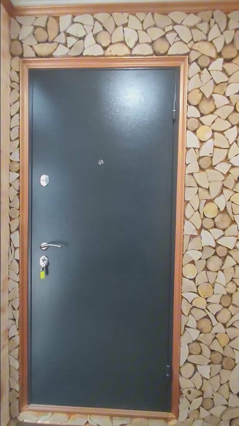 Декор стены из OSB. Отделка спилами дров смотреть онлайн