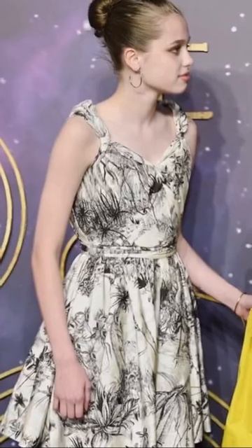 Shiloh Jolie-Pitt смотреть онлайн