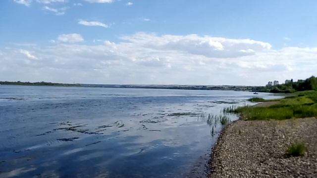 Берег Волги где я собираю красивые камни The Bank Of The Volga Where I Collect Beautiful Stones