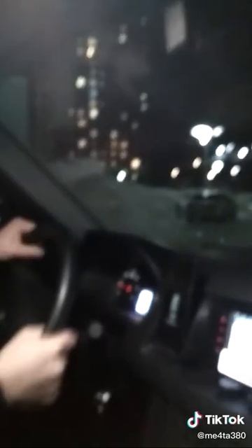 пятница в Уаз Профи... смотреть онлайн