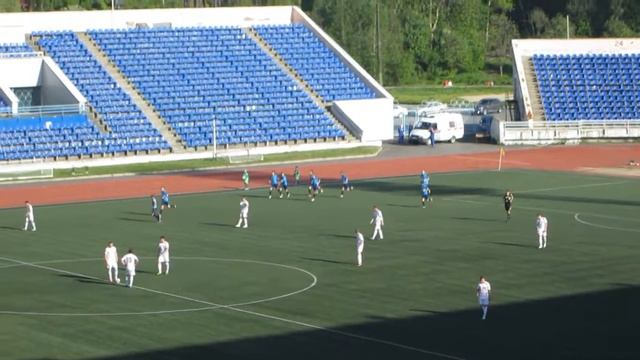 Эпизод последнего матча ФК Карелия образца 2011/13 смотреть онлайн
