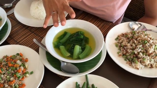 Experience Laos Ethnic Food in Luang Prabang смотреть онлайн