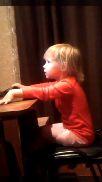 маленький фанат группы ПИКНИК смотреть онлайн