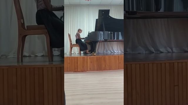 Ф. Мендельсон Скерцо соль минор исполняет Волженина Виталина. смотреть онлайн