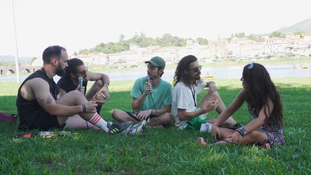 À conversa com Gator, The Alligator смотреть онлайн