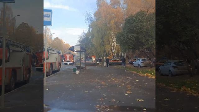 🔥 13.10.2021 пожар в Зюзино на стройплощадке дома по Реновации (1) смотреть онлайн