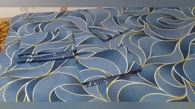 Сшила постельное и приготовила 2 разные пиццы.