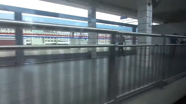 На поезде из Гуанчжоу в Шэньчжэнь (9) смотреть онлайн