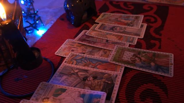 Ваши личностные особенности. Он-лайн расклад на Таро смотреть онлайн