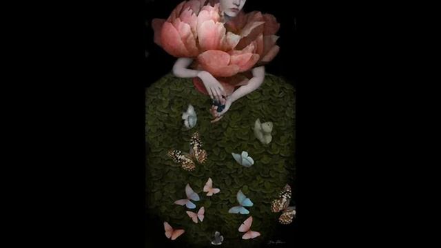 Daria Petrilli смотреть онлайн