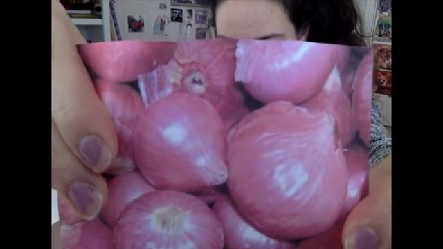 Talia's Hebrew Cooking Video: Black Eyed Peas And Tomato Salad