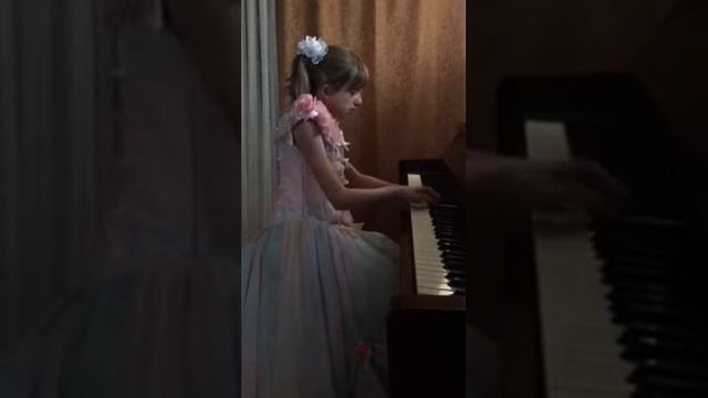 Чиж Валерія Музична школа №1 ім. Г.Г.Нейгауза міста Кропивницького К. Черні - Гермер.Етюд 29 A-dur смотреть онлайн
