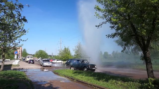 Фонтан на улице Школьной