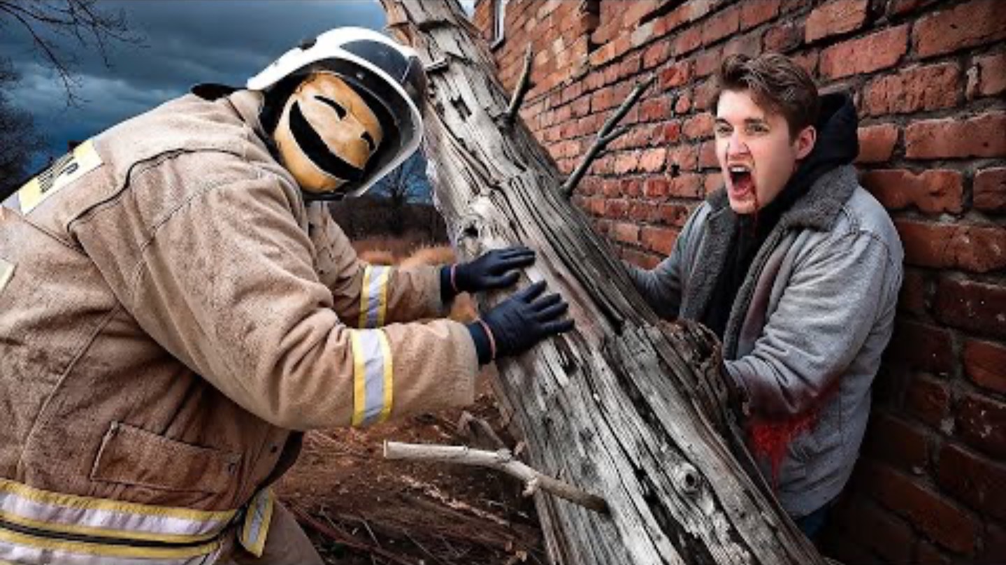 МАКС ВАЩЕНКО. М*НЬЯК ВОРВАЛСЯ ДОМОЙ И НАБРОСИЛСЯ НА МЕНЯ смотреть онлайн