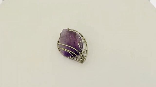 Серебряная брошь с аметистом. смотреть онлайн