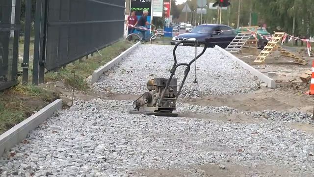 Миргород. Тротуар на вул.Гоголя смотреть онлайн