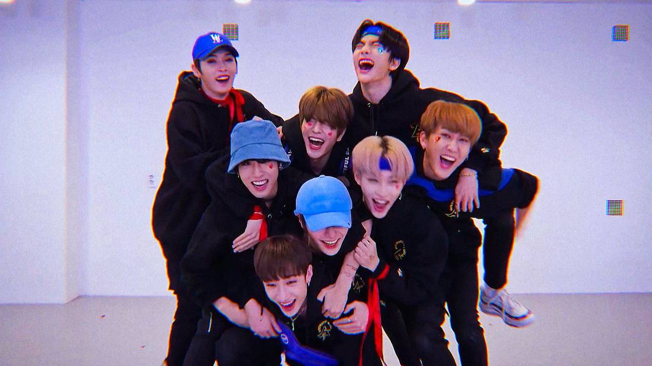 Кароч я влюбиласьне осуждайте!🤣❤ смотреть онлайн