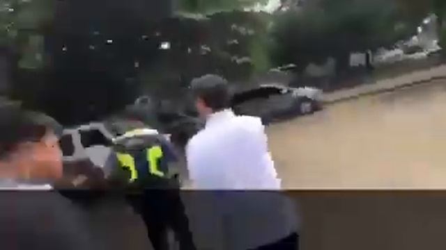 Galit na galit si meyor isko смотреть онлайн