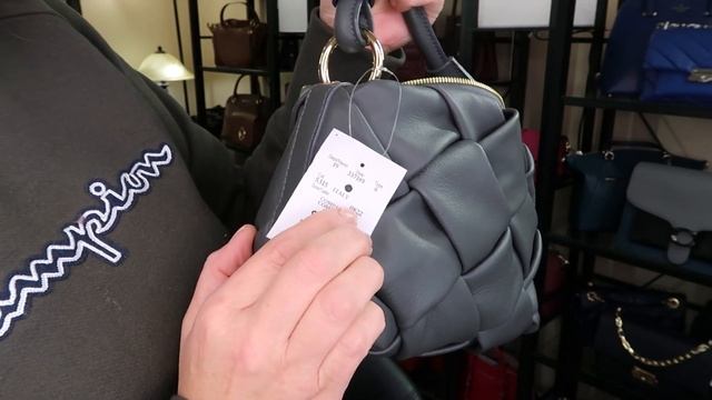 BOTTEGA VENETA DUPE UNBOXING | INTRECCIATTO | THIS IS WHERE THINGS GET WEIRD | UNSTRUCTURED SMOOSHY смотреть онлайн