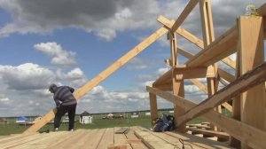 Как построить двухскатную крышу. Стропильная система. Холодный чердак и крыша. Дом своими руками.