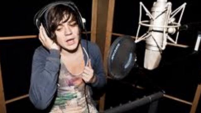 Frankie Cocozza - Iris смотреть онлайн
