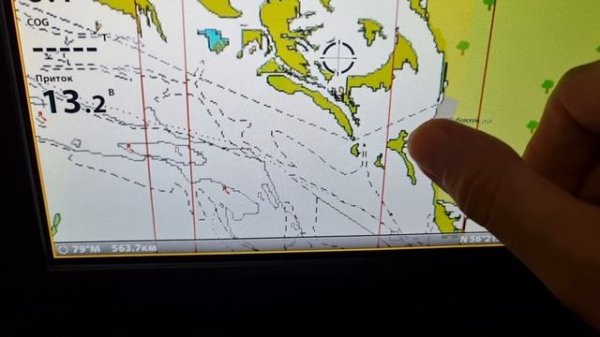 Включение изобат на карте Navionics Humminbird Onix 10 SI