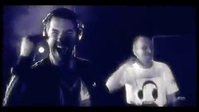 Vibers and Tara McDonald - Revolution Liberty Parade Anthem 2009 смотреть онлайн