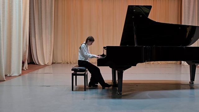 Ксюша Чернухина смотреть онлайн