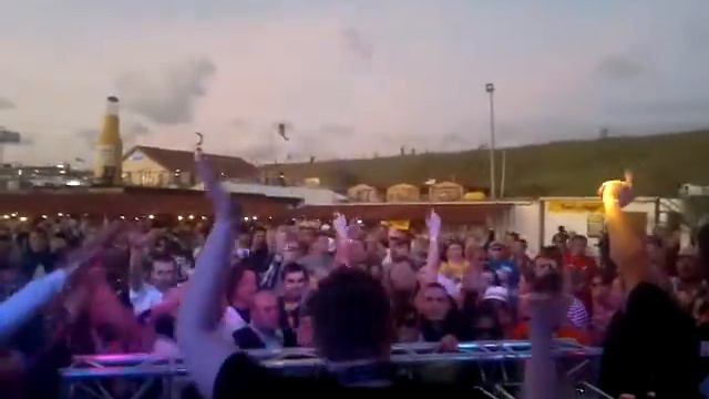 Paul Webster - Len Faki - Stranger Lizard @ Luminosity Beach 2011 смотреть онлайн