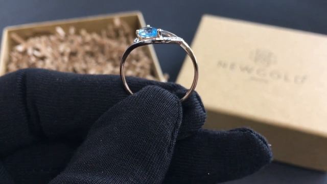 !Кольцо 1157 из красного золота 585 пробы с топазом swiss и фианитами смотреть онлайн