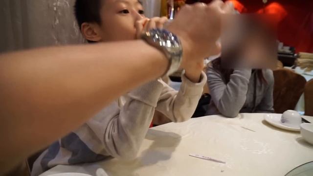 老兄 街上試飲：O2 mineral water (2016-02-13) смотреть онлайн