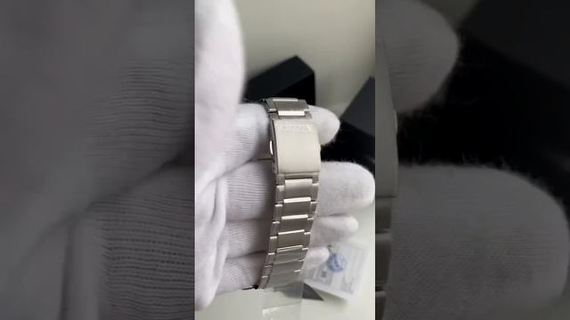 Часы Citizen Titanium BJ6520-82A смотреть онлайн