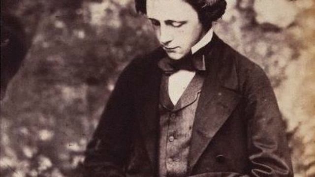 Lewis Carroll Biography - History of Lewis Carroll in Timeline смотреть онлайн