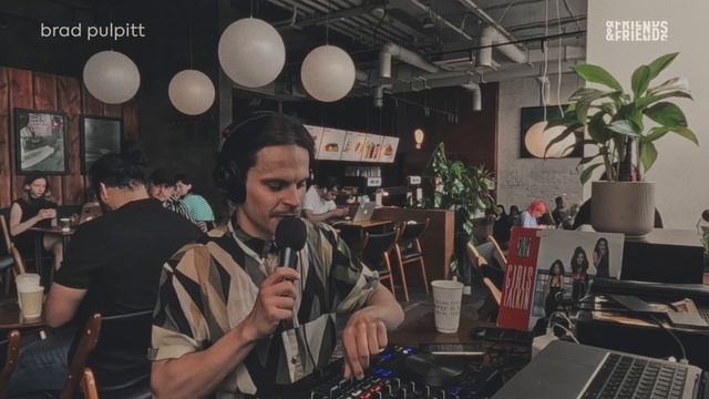 Slow Coffee Sessions Vol. 8 | Brad Pulpitt | RnB Pop Music Radio Mix (Short Version) смотреть онлайн