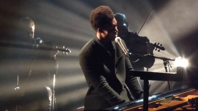 Benjamin Clementine.Le Trianon 20/03/2015 "The Barbarians" смотреть онлайн