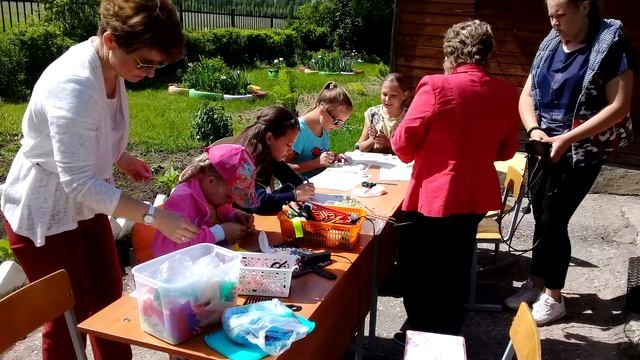 Летний детский клуб "РАДУГА" смотреть онлайн