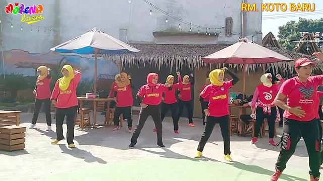 SENAM AEROBIC MORENA LOVERS смотреть онлайн