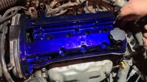 Шевроле Круз. Замена клапанной крышки на алюминиевую. Цвет «пушка»))))