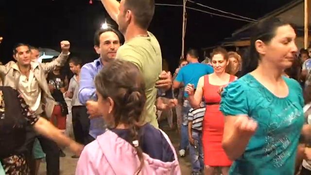 Senol Ve Aysel 3 Malko Vranovo смотреть онлайн