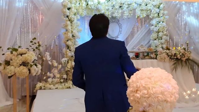 Amerikaning Eng baxtli O'zbeklar To'yi! Mashxur restoranda 1-Yor-yor sadosi! смотреть онлайн
