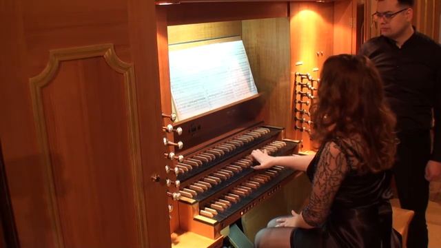 W.A.Mozart - Church Sonate in C for Organ and Orchestra, KV 336 смотреть онлайн